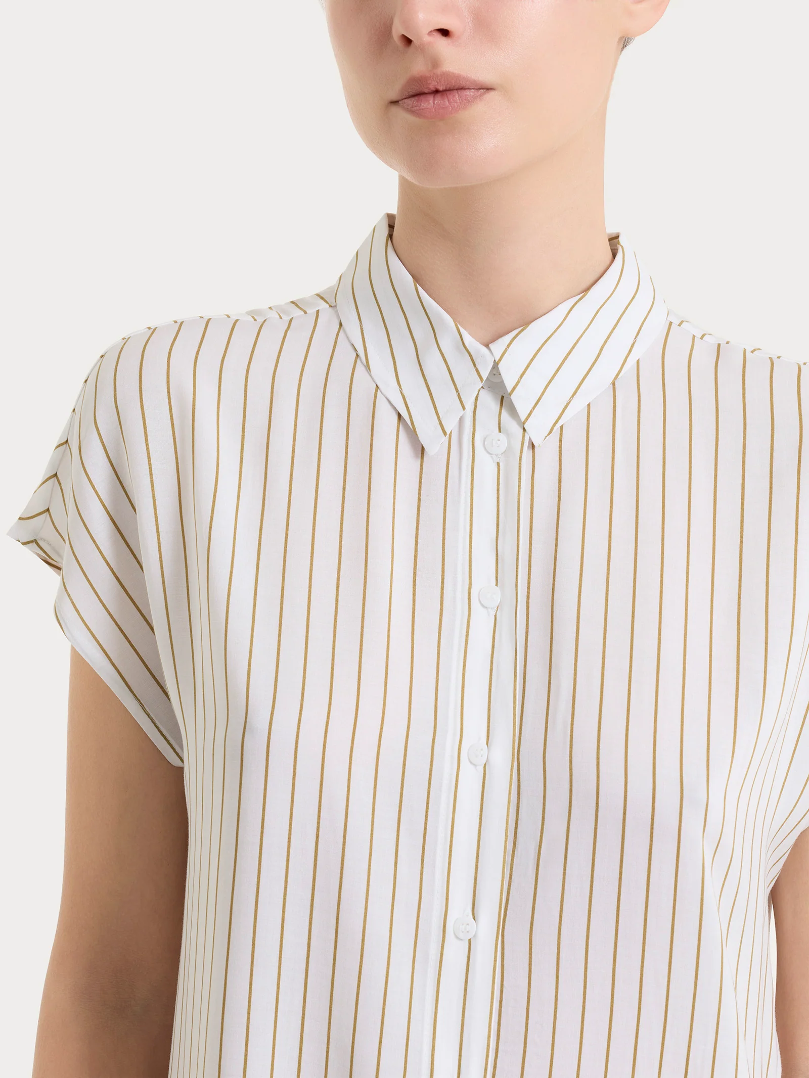 Camicia a righe con manica corta in Ecoseta - Fant.White - Image 4