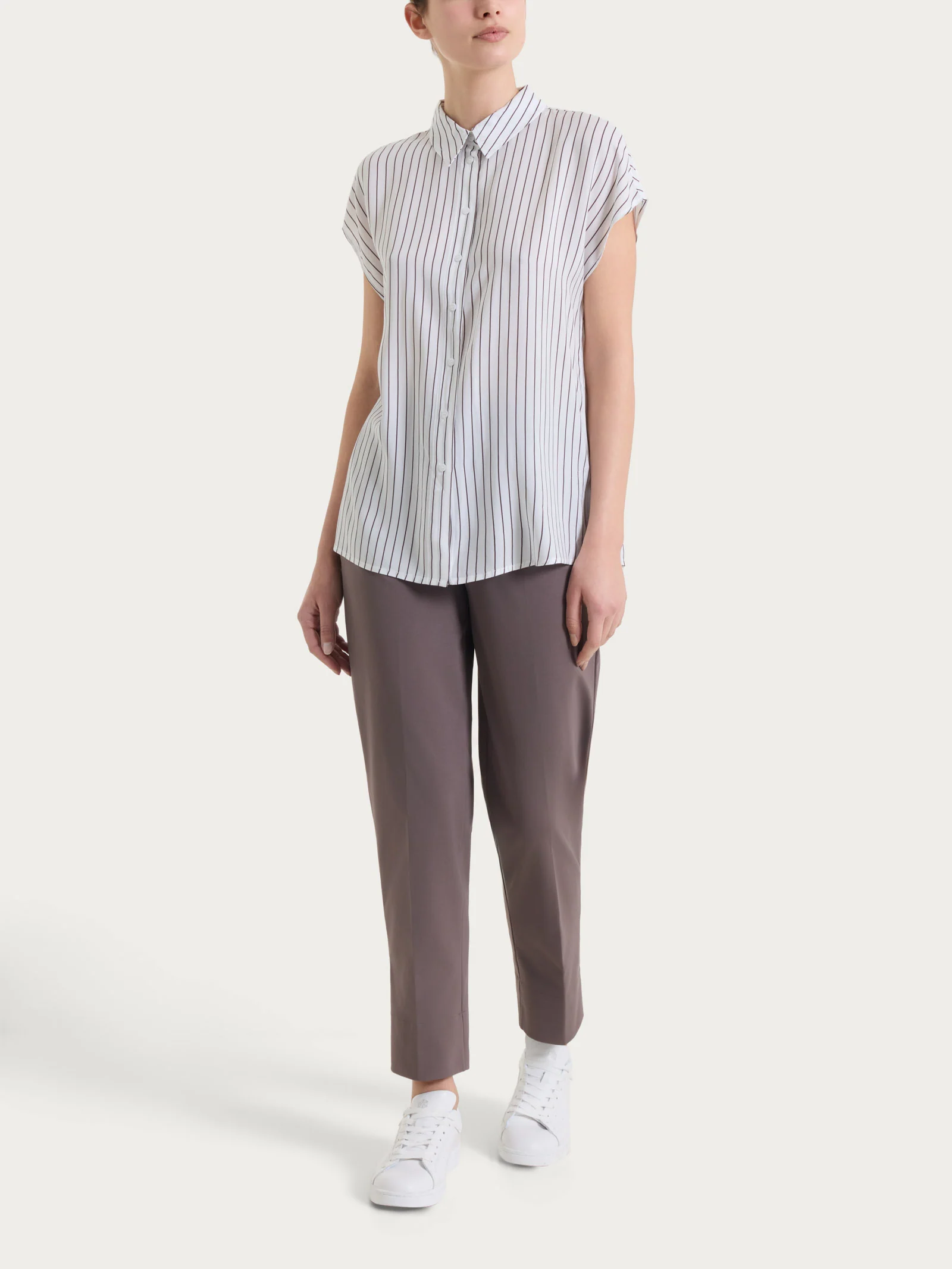 Camicia a righe con manica corta in Ecoseta - Fant. Raisin - Image 5