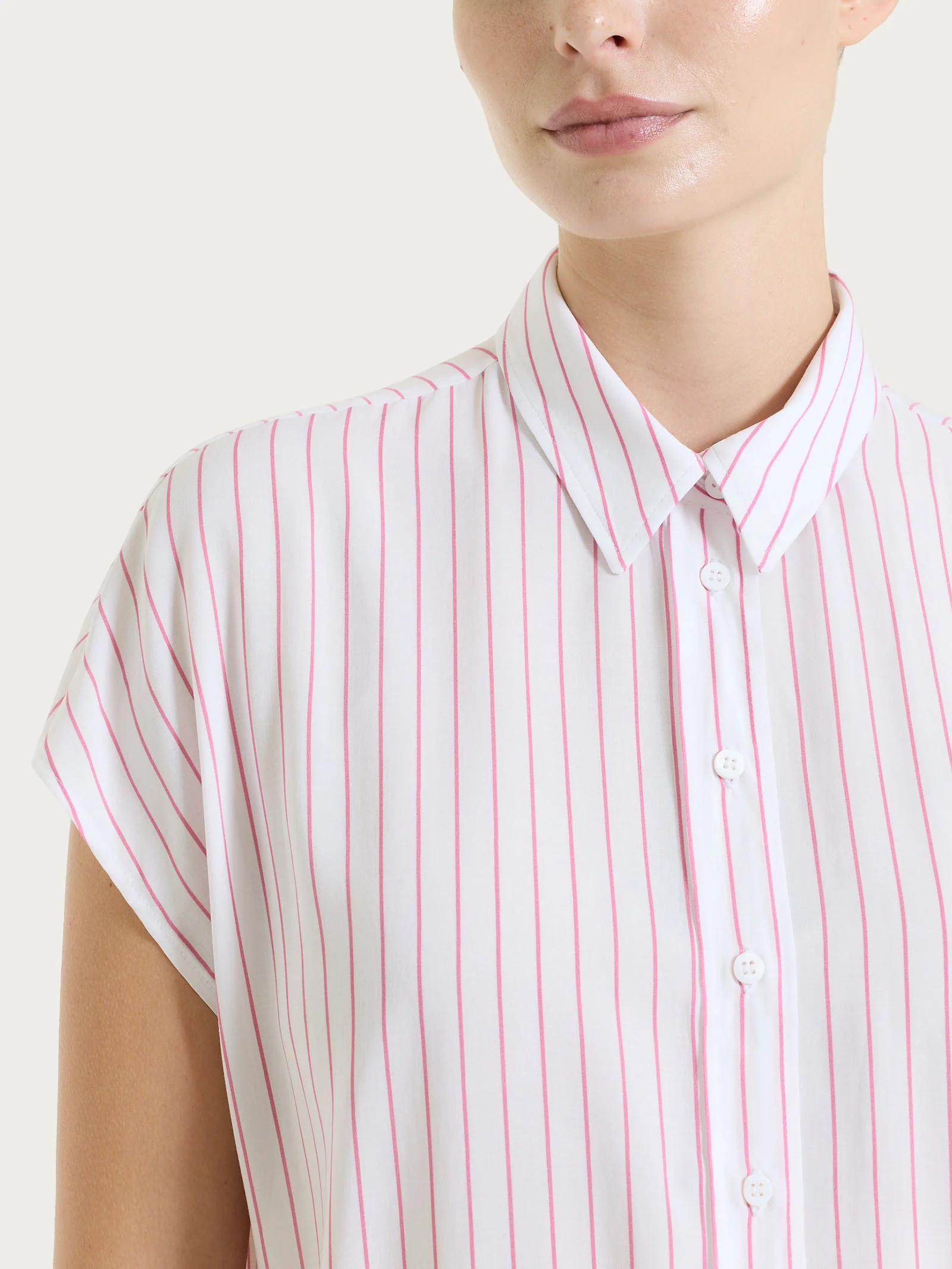Camicia a righe con manica corta in Ecoseta - Fant. Cashmere Rose - Image 4