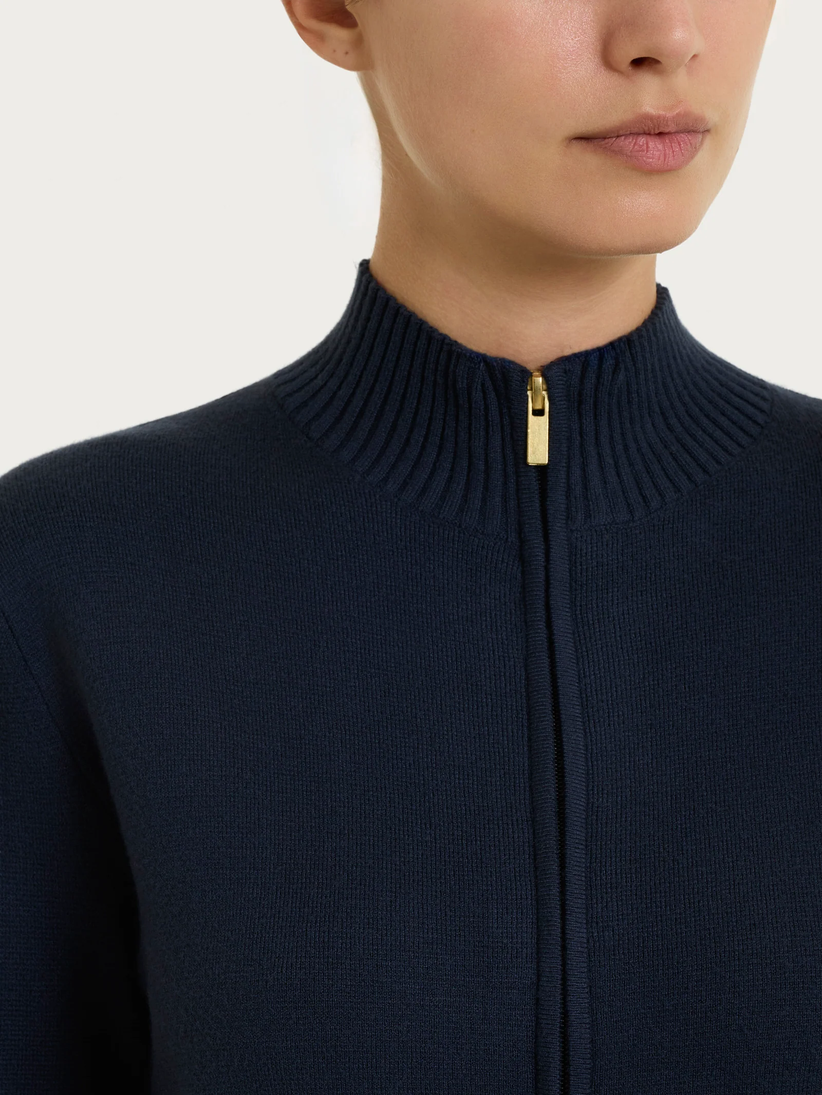 Cardigan con zip asimmetrico in Super soft - Bleu - Image 4