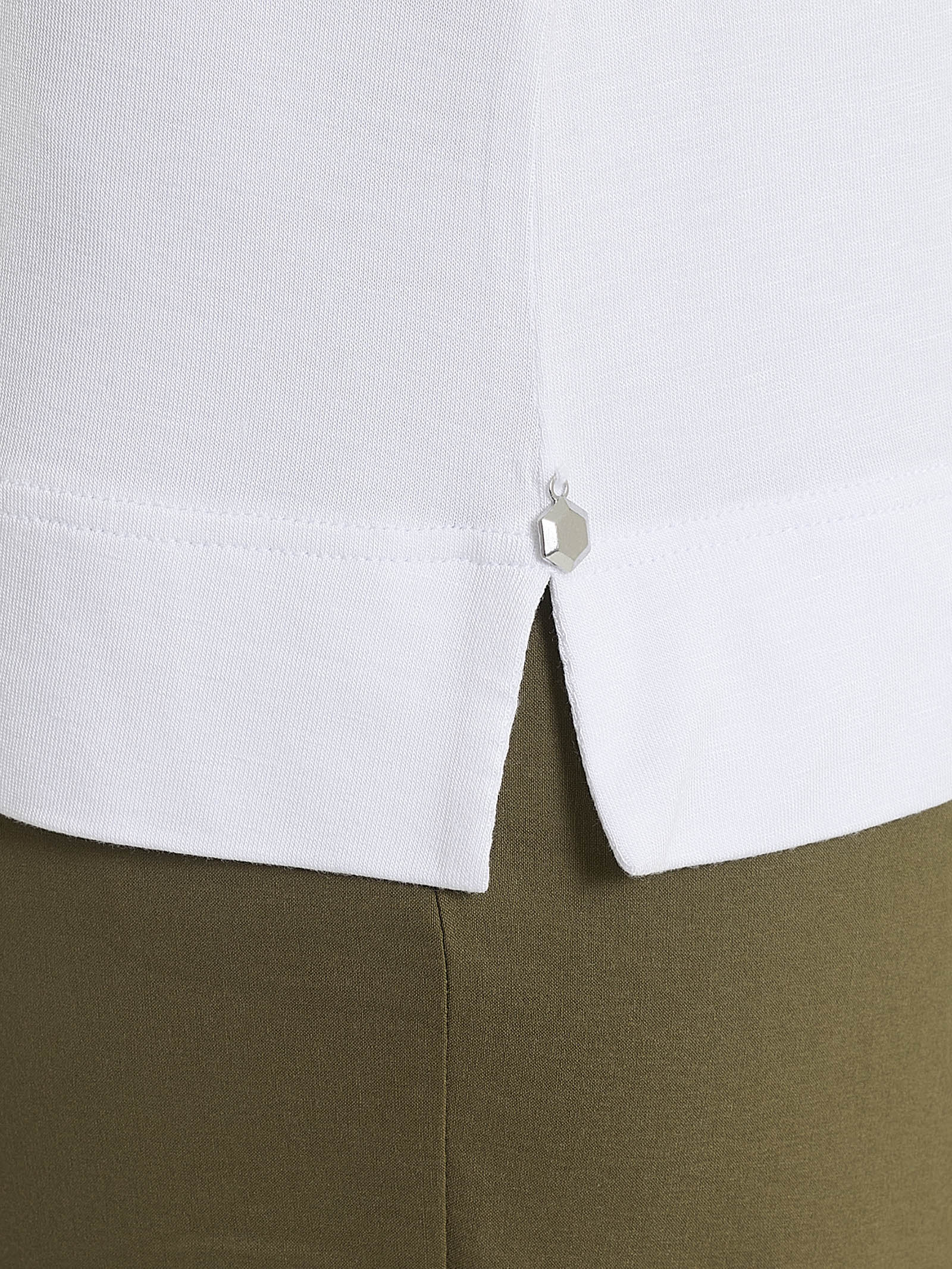 Maglietta con scollo a V in Viscosa Summer - Bianco - Image 3