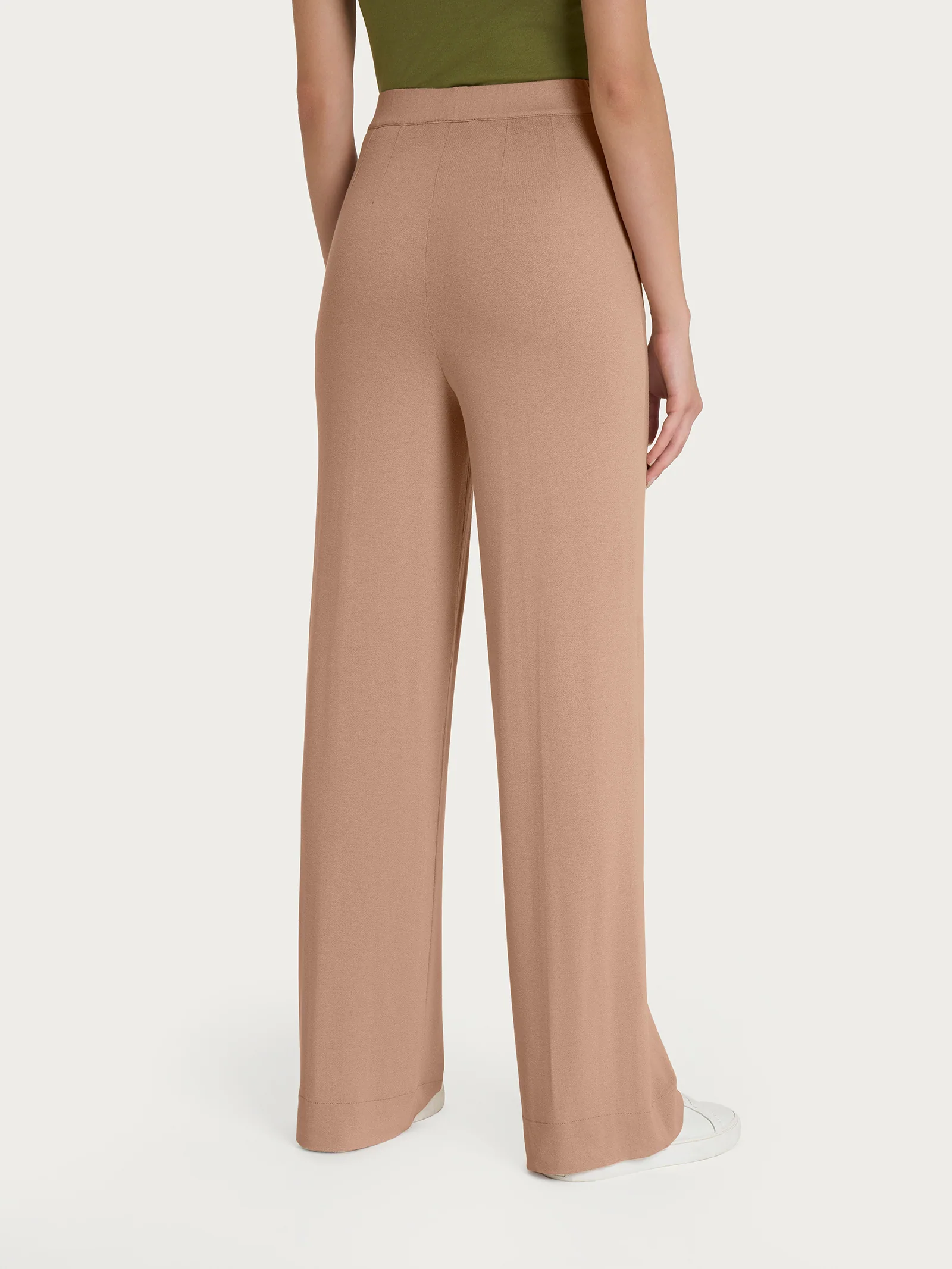 Pantalone ampio con tasche in jersey di viscosa crêpe - Warm Taupe - Image 4